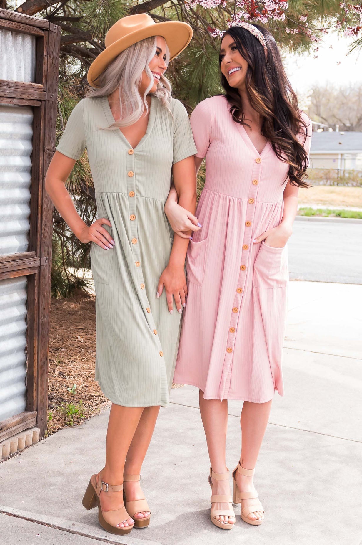 The Melia NeeSee's Dresses 