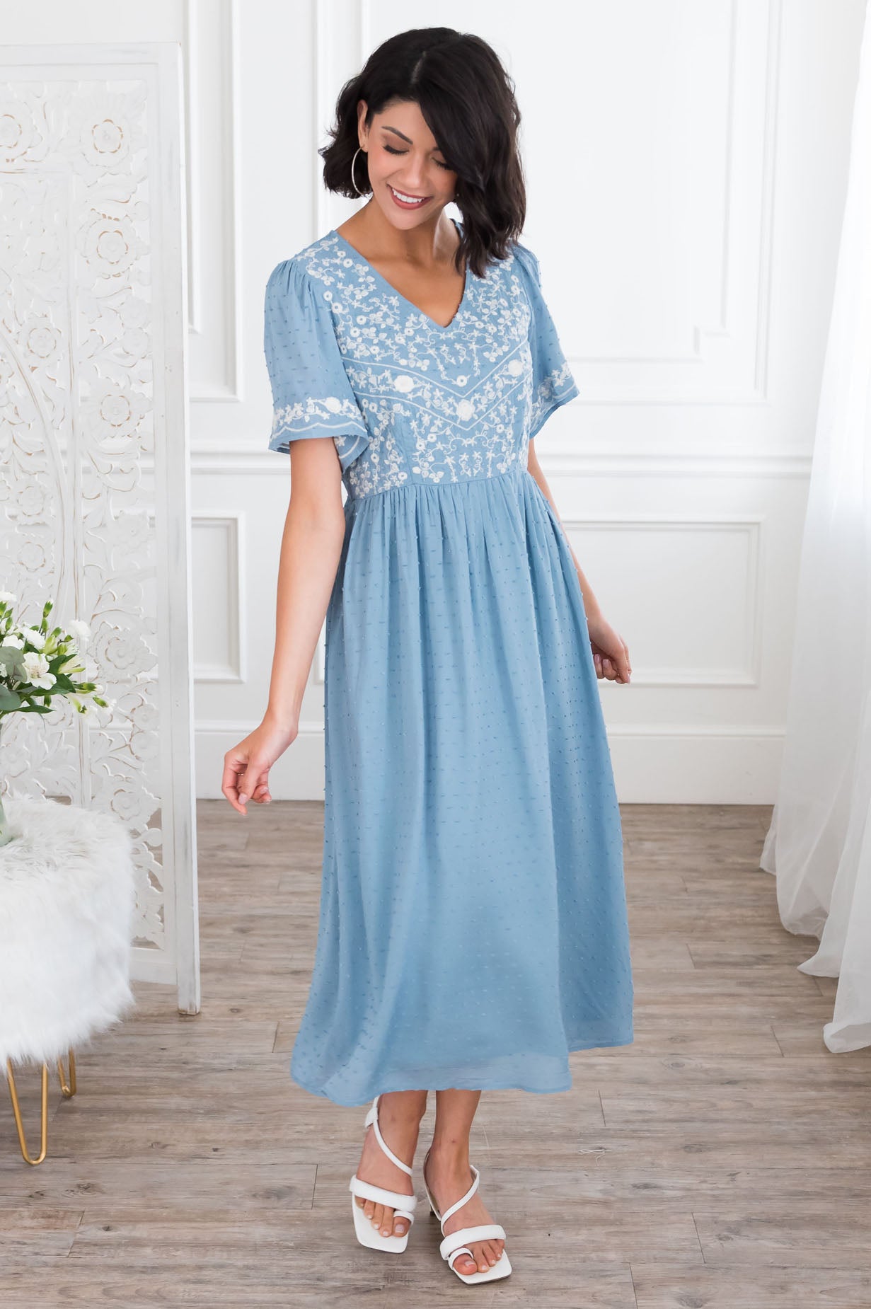 The Lyndsi Modest Dresses vendor-unknown 