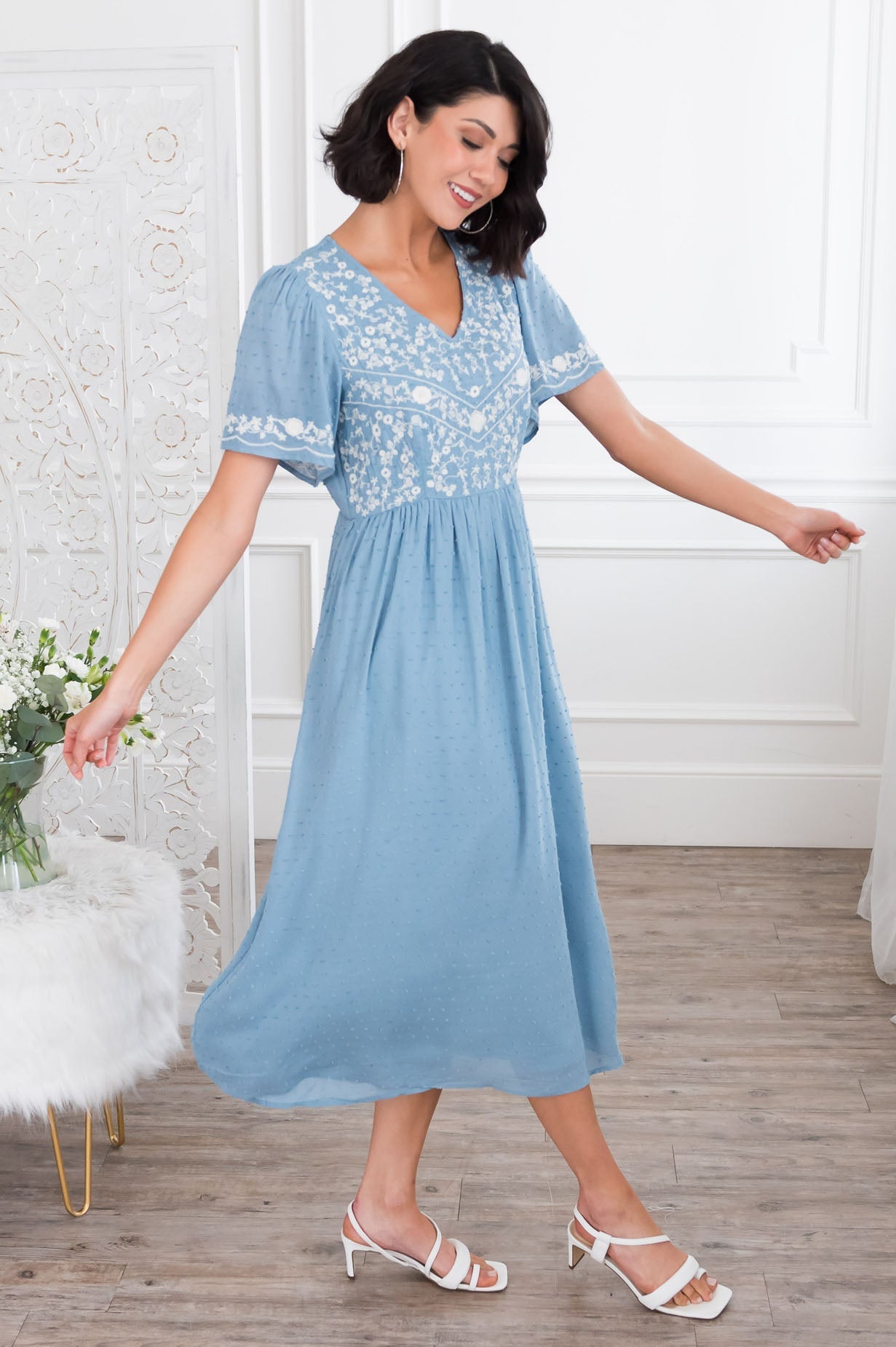 The Lyndsi Modest Dresses vendor-unknown 