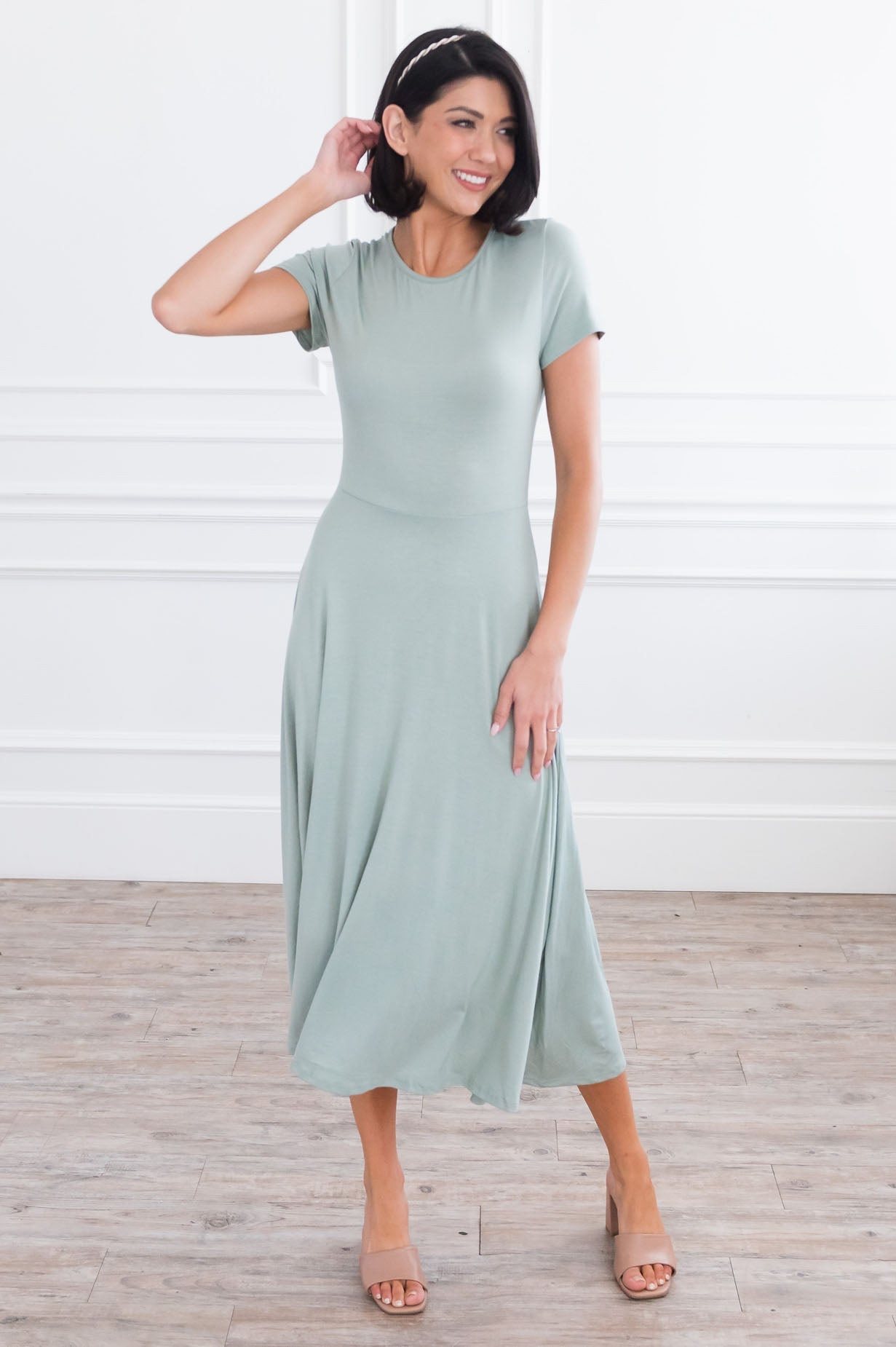 The Lucia NeeSee's Dresses 