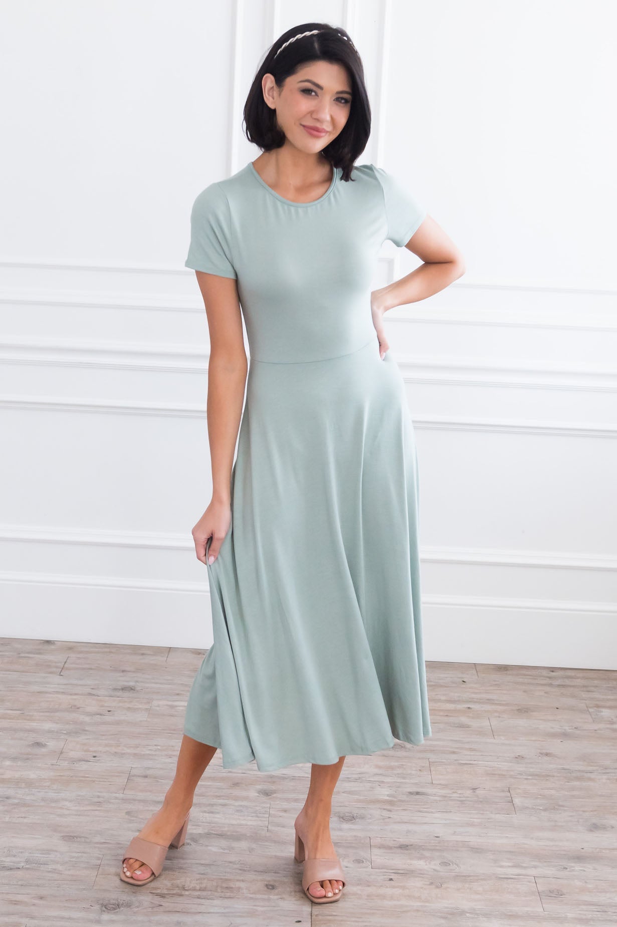 The Lucia NeeSee's Dresses 