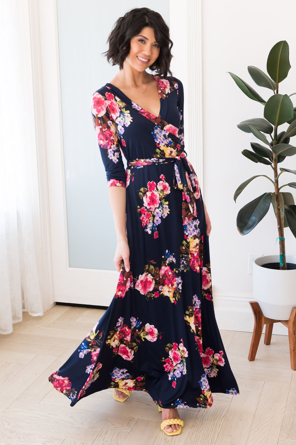 The Crystal NeeSee's Dresses 