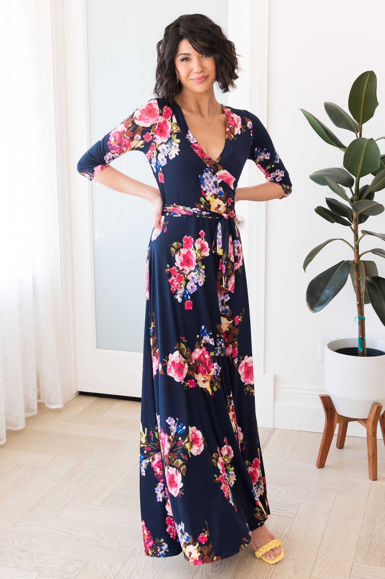 The Crystal NeeSee's Dresses 