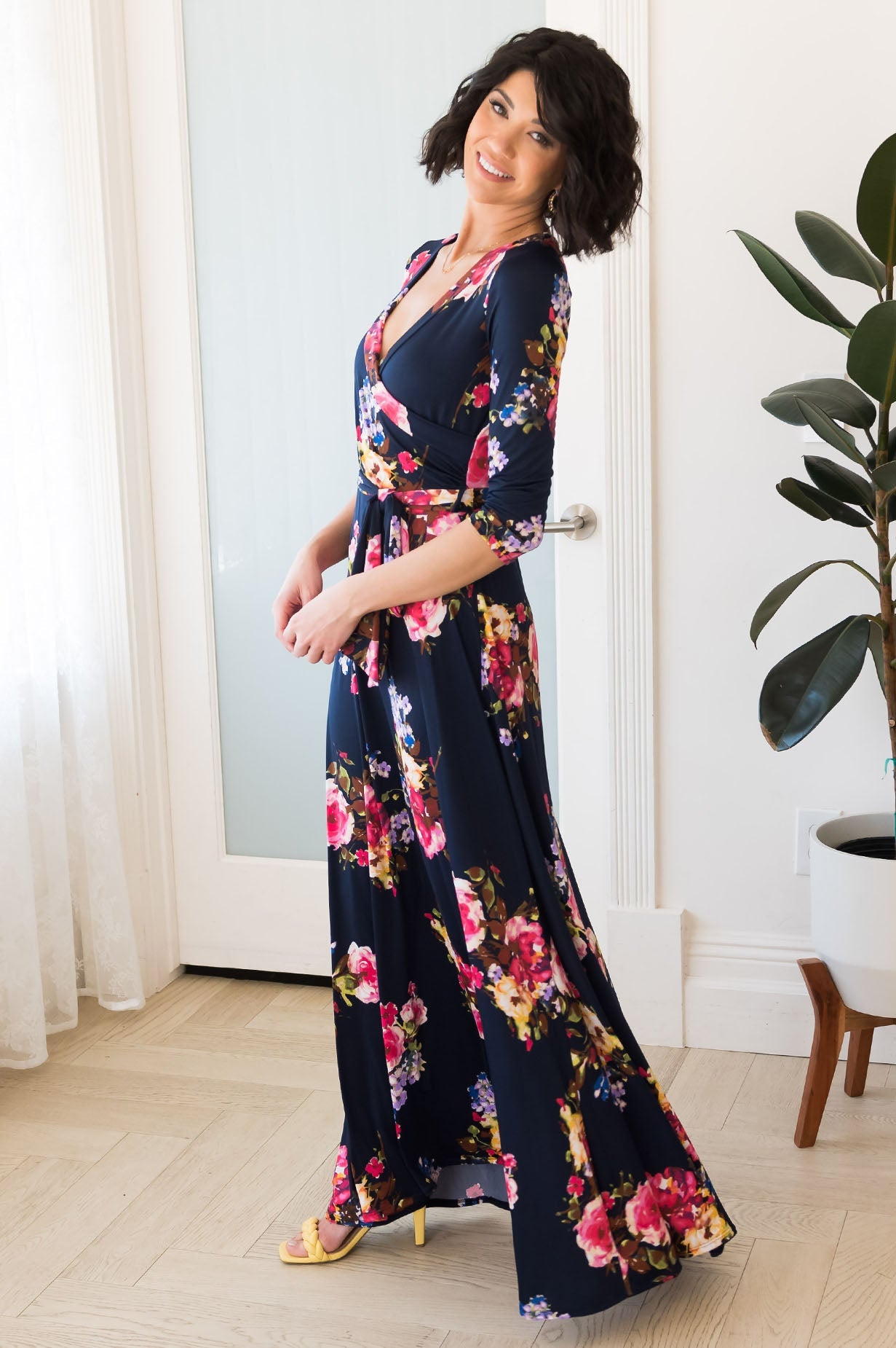 The Crystal NeeSee's Dresses 