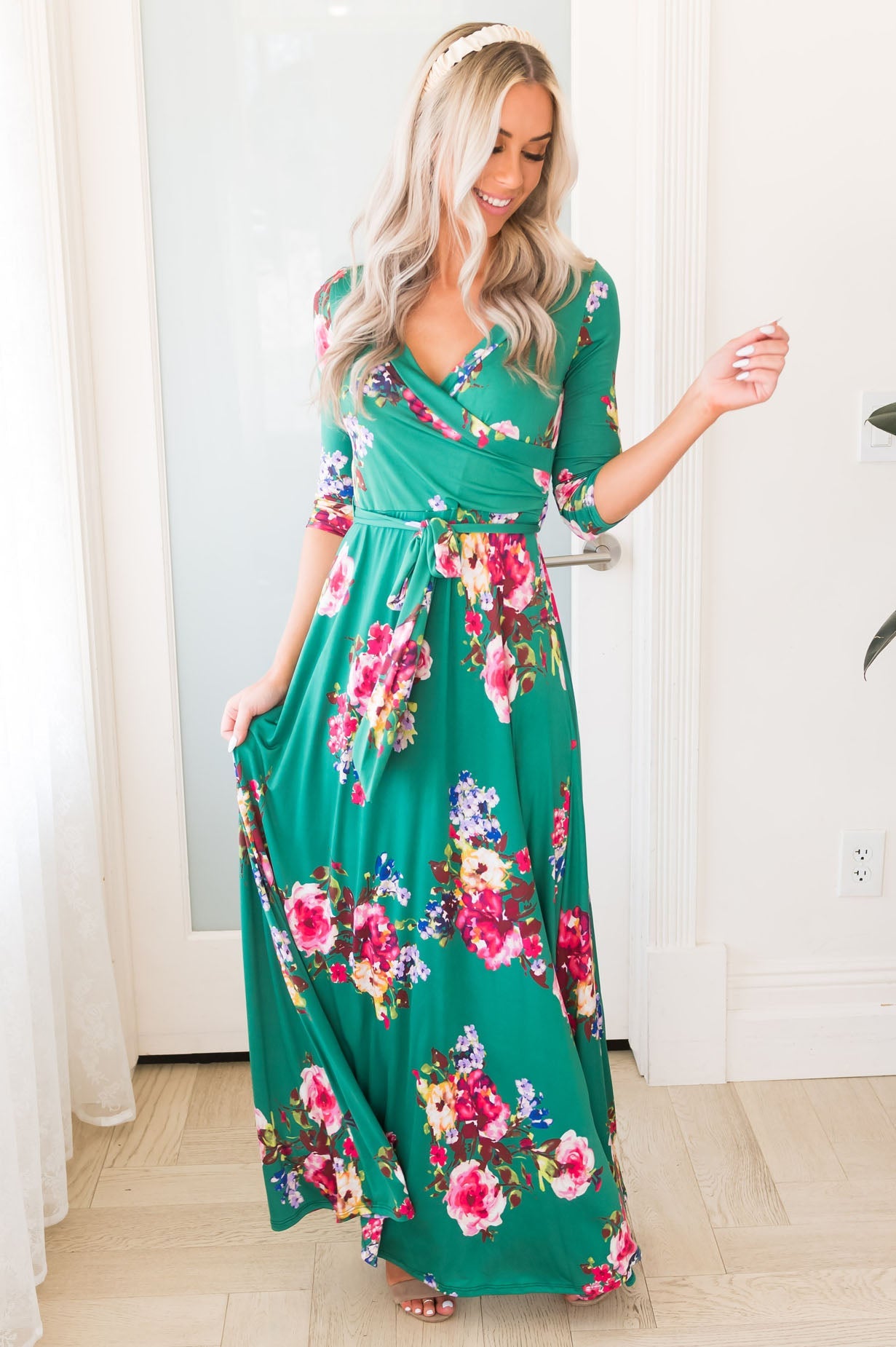 The Crystal NeeSee's Dresses 