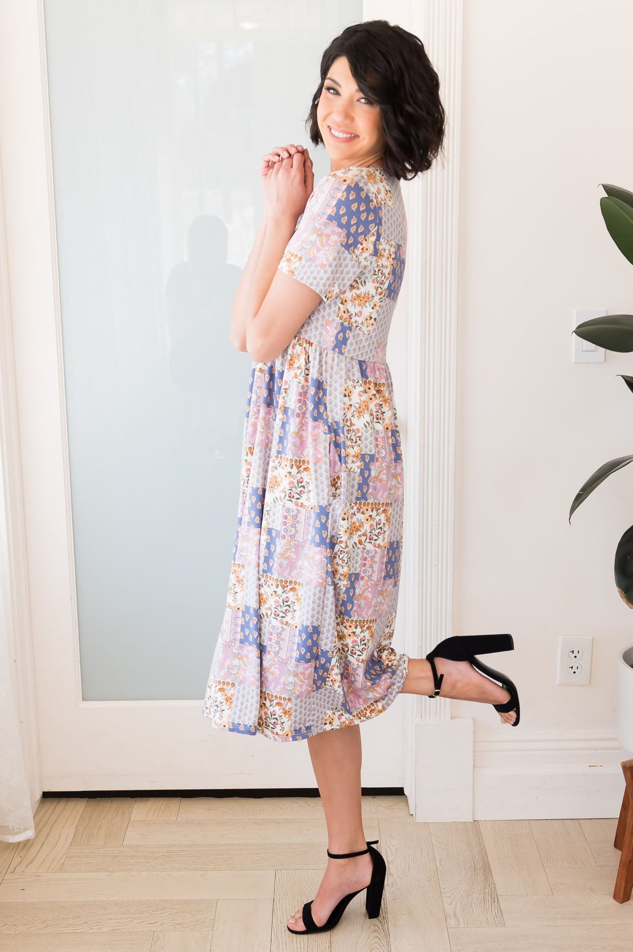 The Sami NeeSee's Dresses 