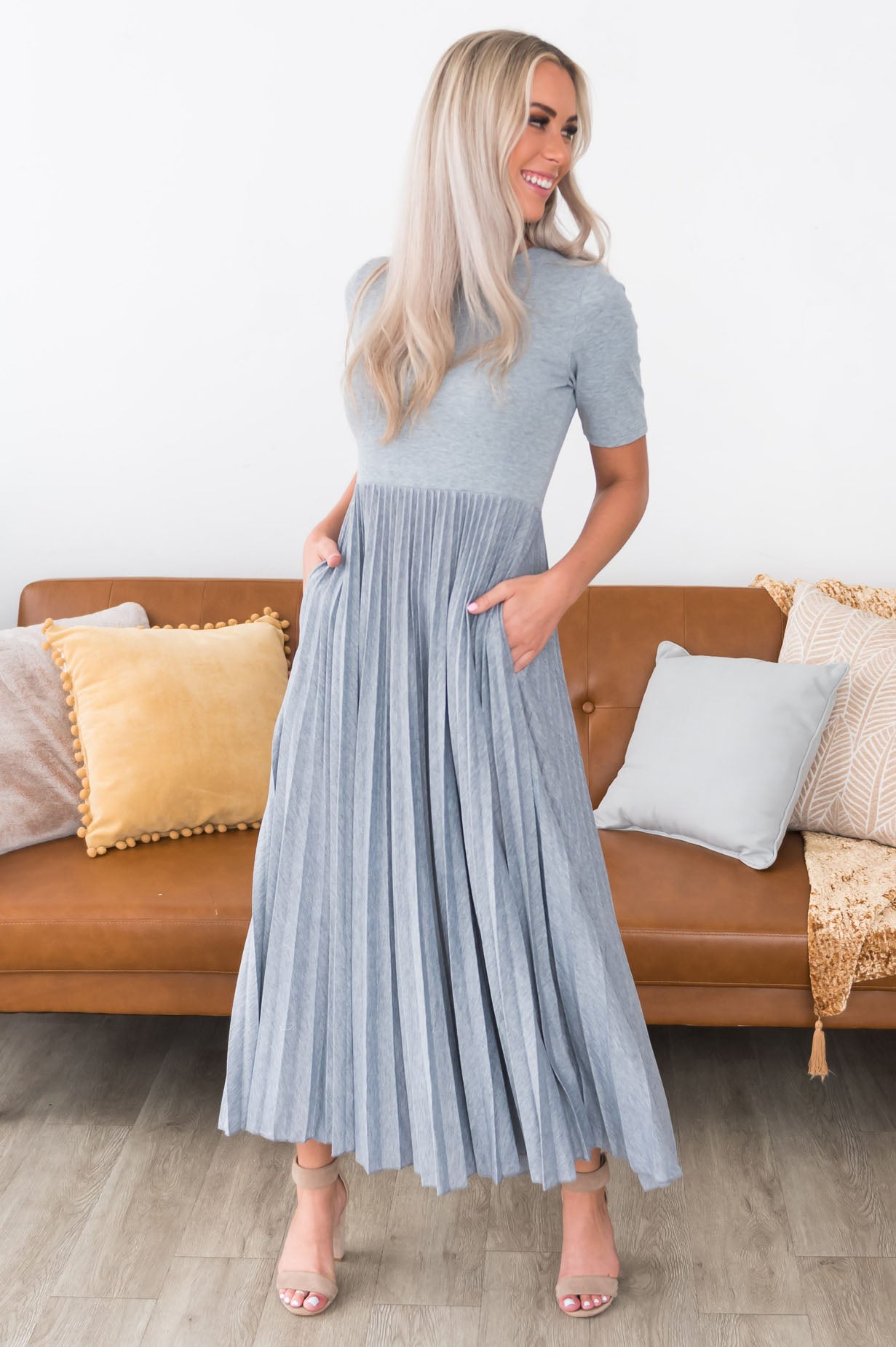 The Synda NeeSee's Dresses 