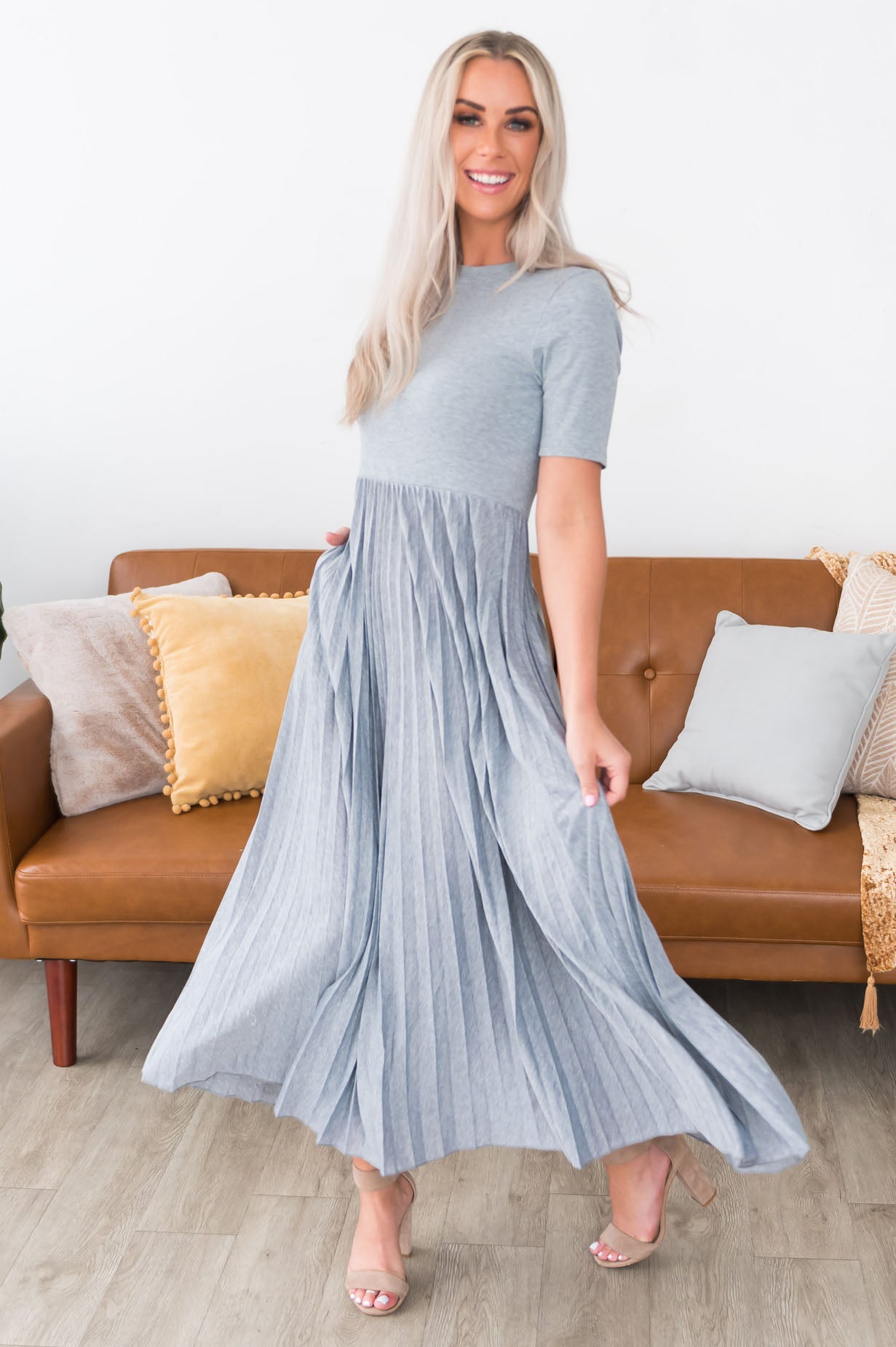 The Synda NeeSee's Dresses 