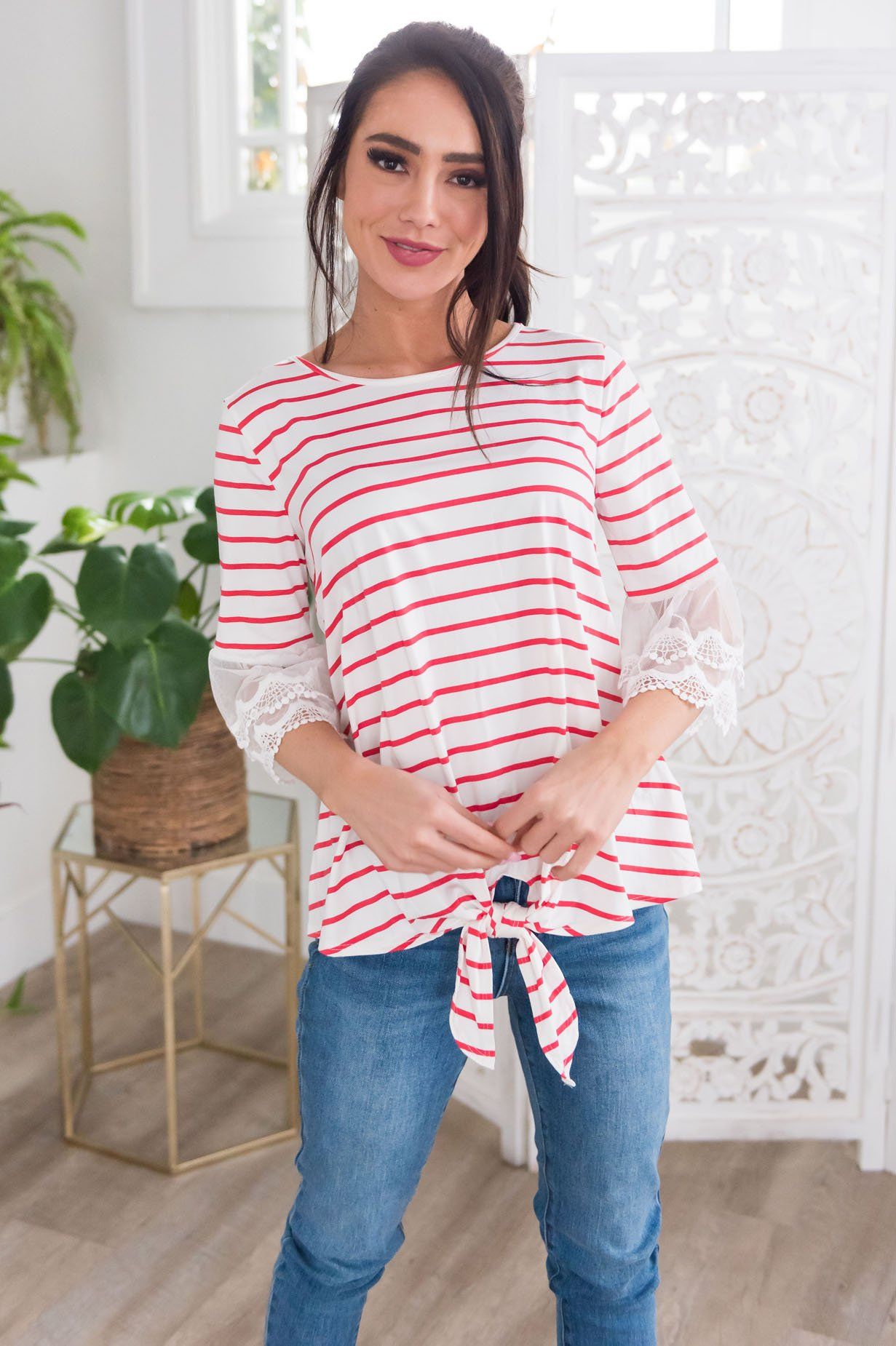 Lovely Day Modest Top Tops vendor-unknown 