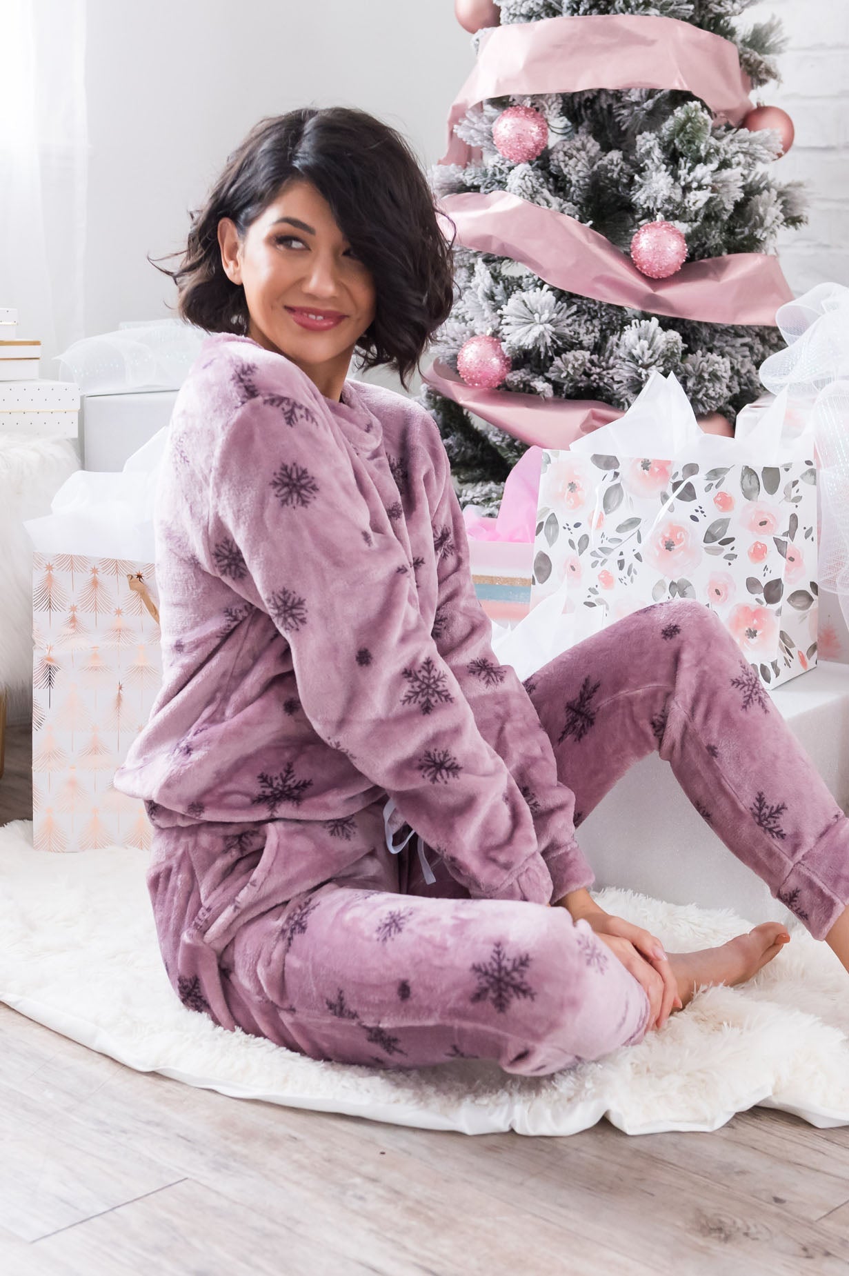 Sugarplum Snowflakes Modest Fuzzy Lounge Set Tops vendor-unknown 