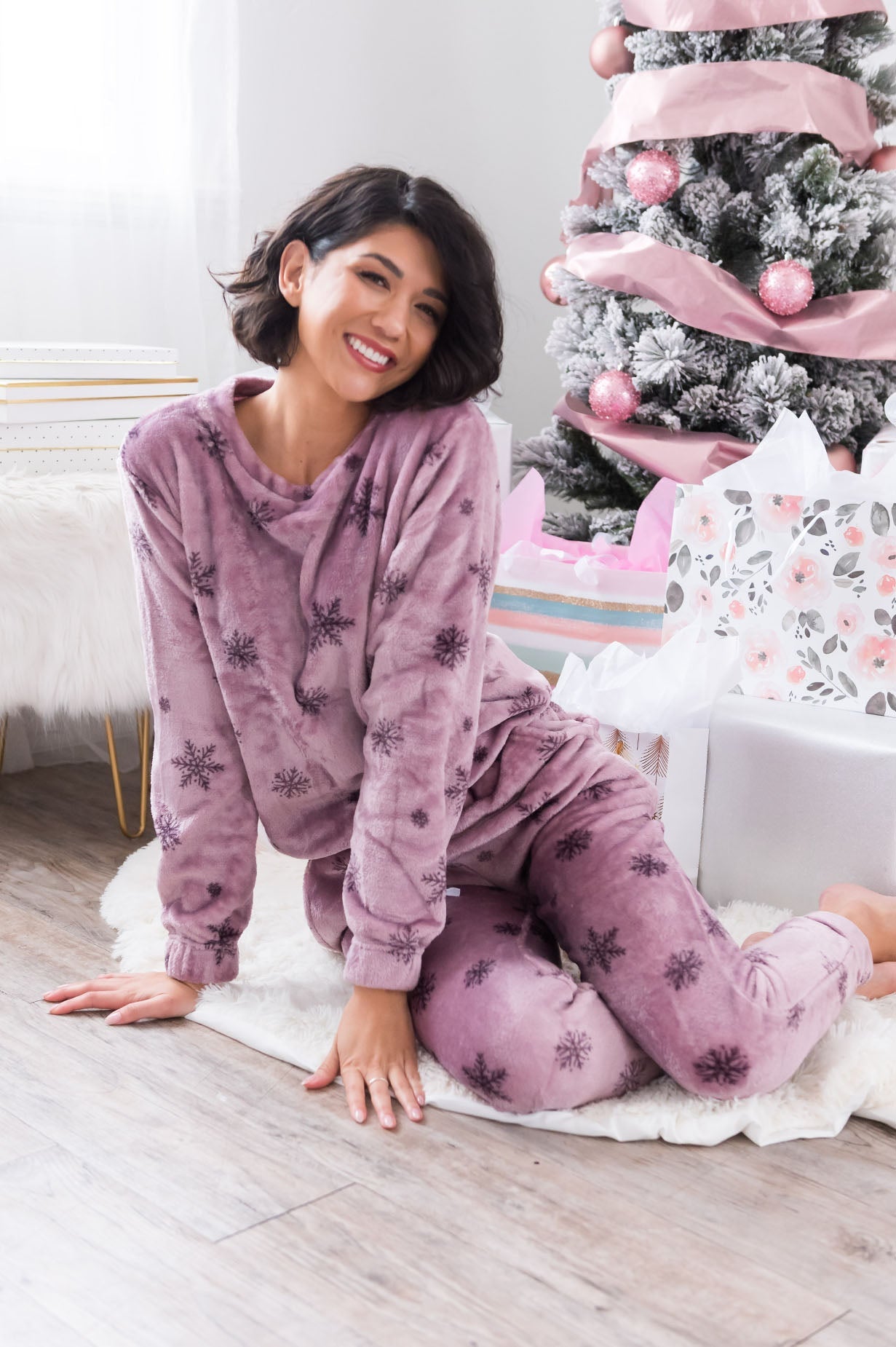Sugarplum Snowflakes Modest Fuzzy Lounge Set Tops vendor-unknown 