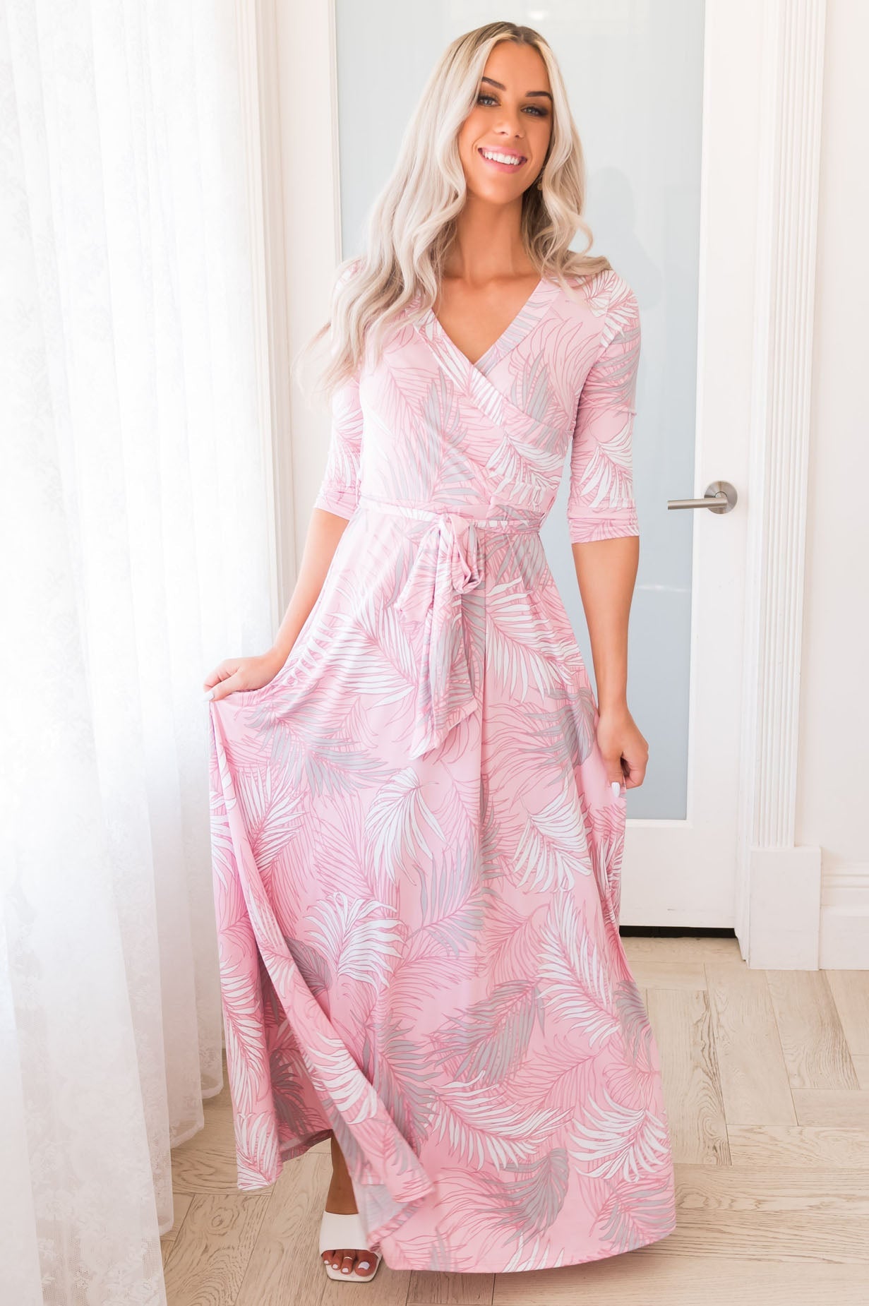 The Crystal NeeSee's Dresses 