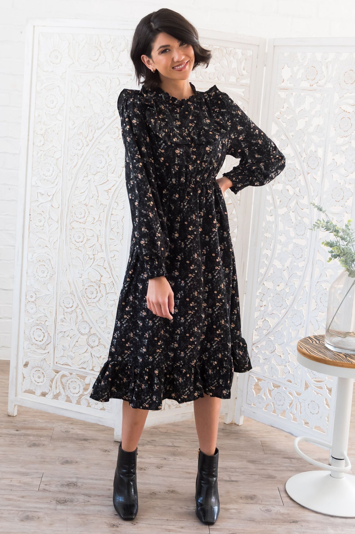 The Elaine Modest Dresses vendor-unknown 