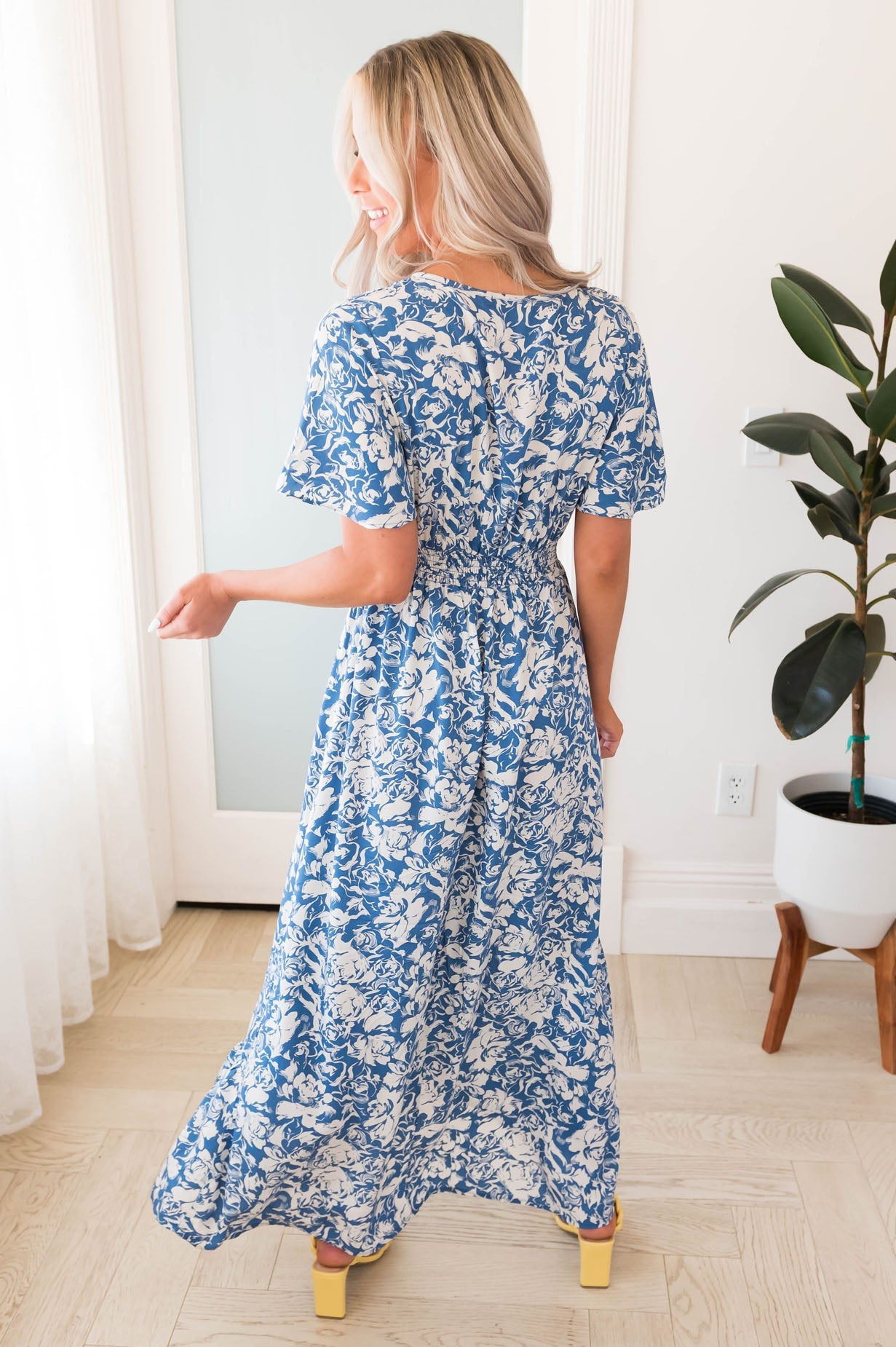 The Serabelle NeeSee's Dresses 