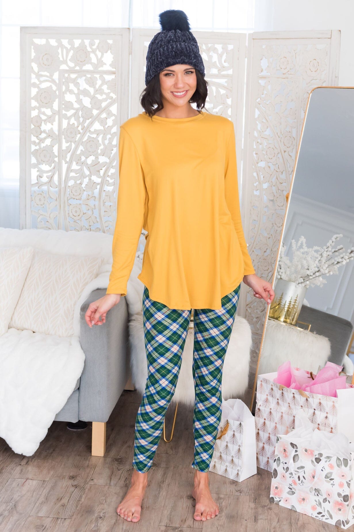 Cuddle Up For Christmas Outfit-In-A-Bag #9 Tops vendor-unknown 