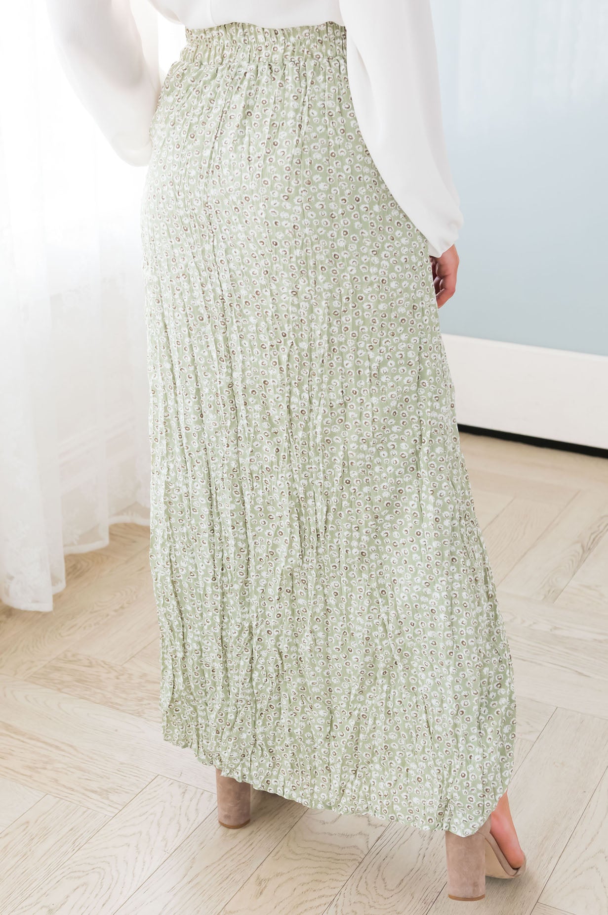 Ditzy Floral Textured Maxi Skirt Modest Dresses vendor-unknown 