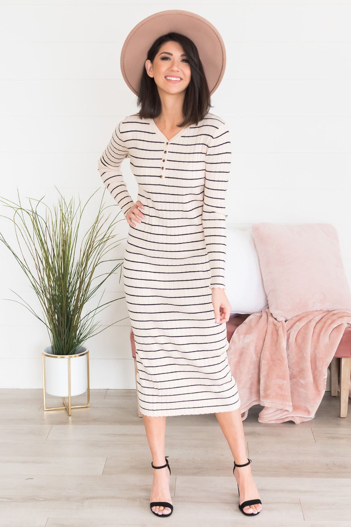 The Robin Modest Dresses vendor-unknown 