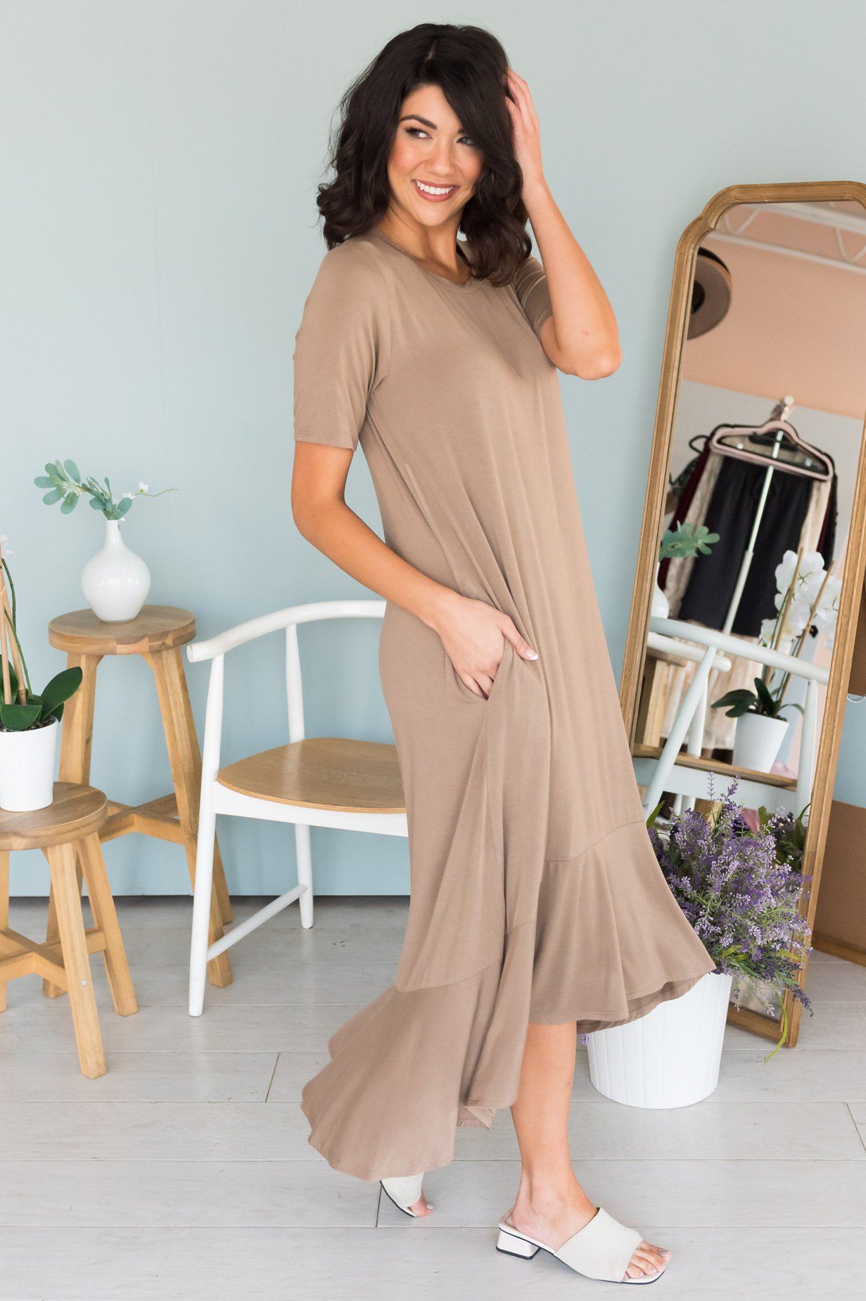 The Suzanne Modest Dresses vendor-unknown 