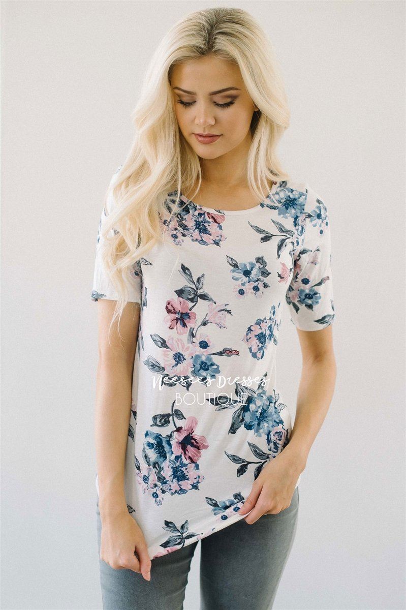 White Pink & Dusty Blue Floral Top Tops vendor-unknown Floral XS 