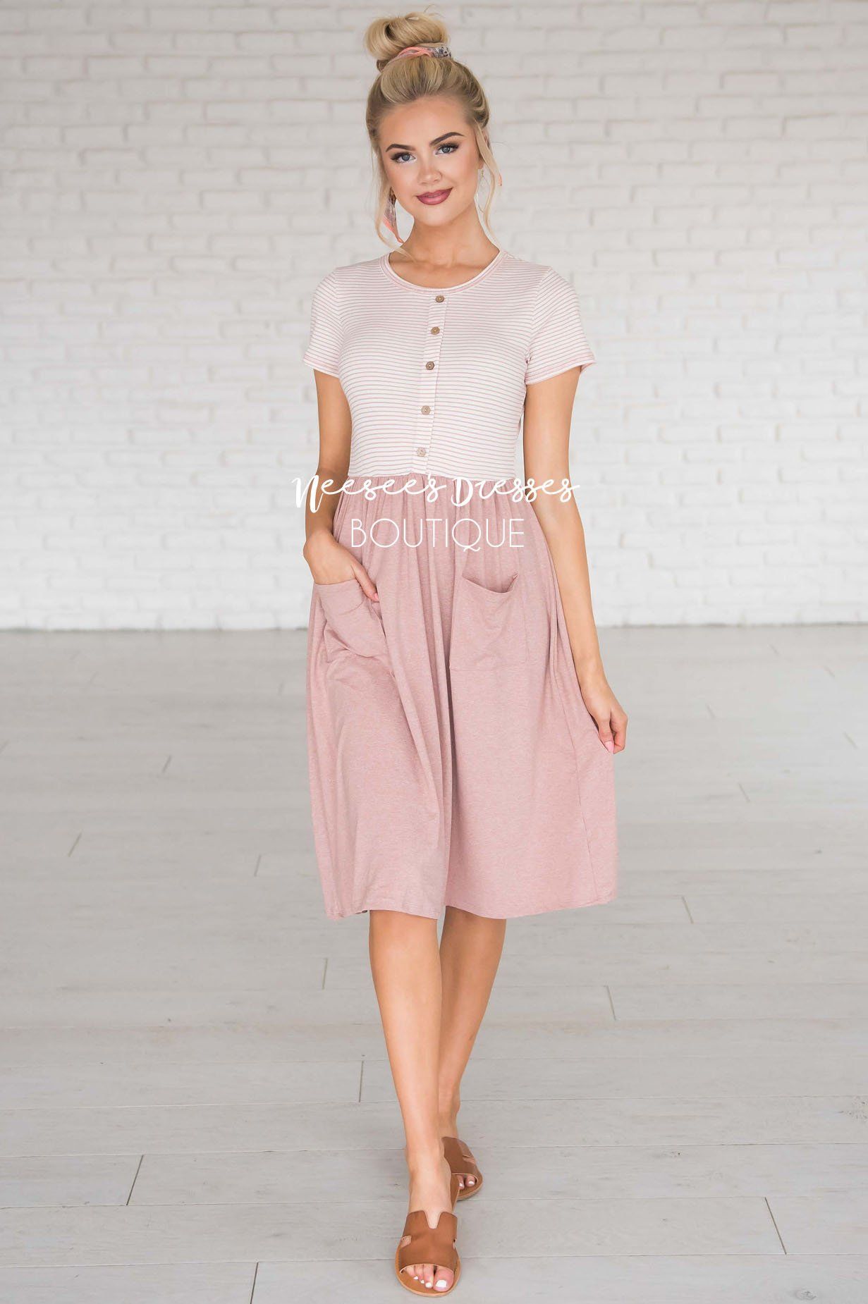 The Avery Modest Dresses vendor-unknown 