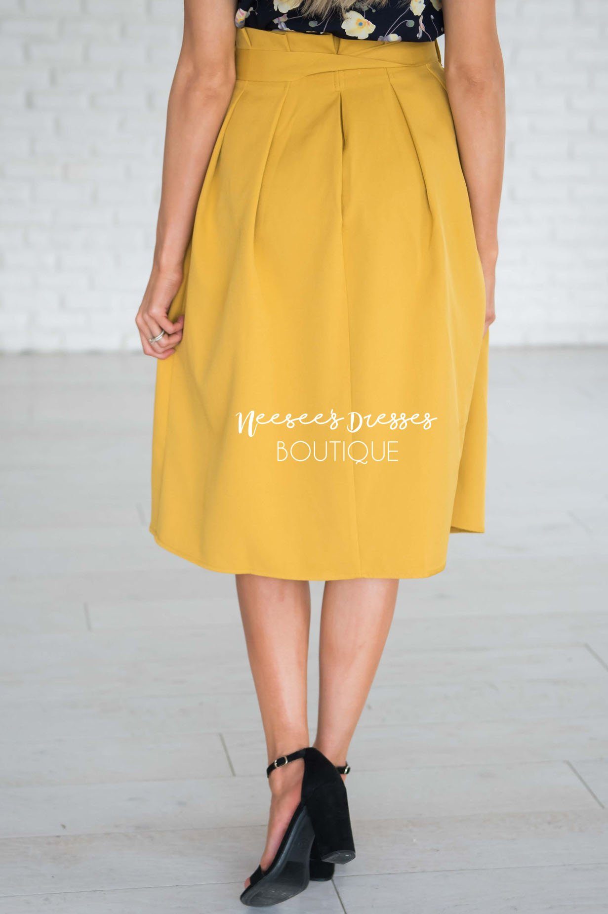 Pretty Ruffle Tie Waist Skirt Skirts vendor-unknown 