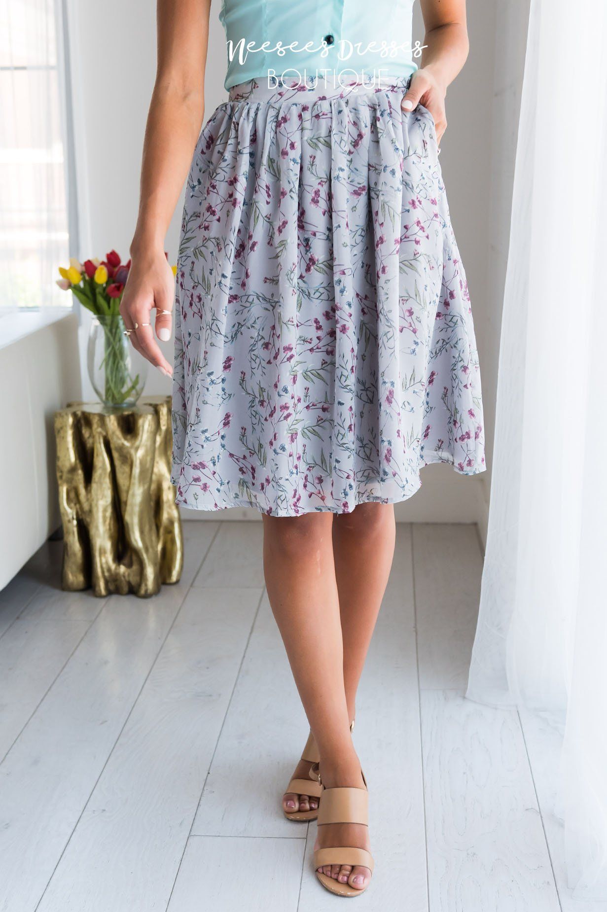 Shimmery Gray & Dusty Plum Floral Pocket Skirt Skirts vendor-unknown 