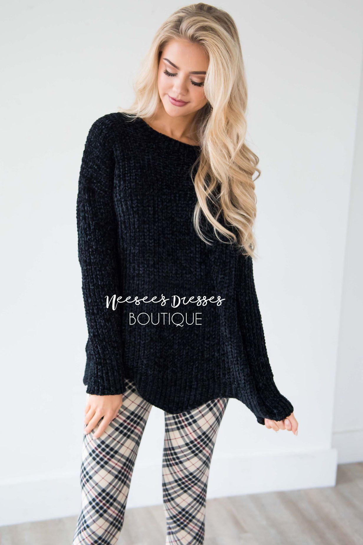 Starstruck By Love Scallop Hem Sweater Tops vendor-unknown 