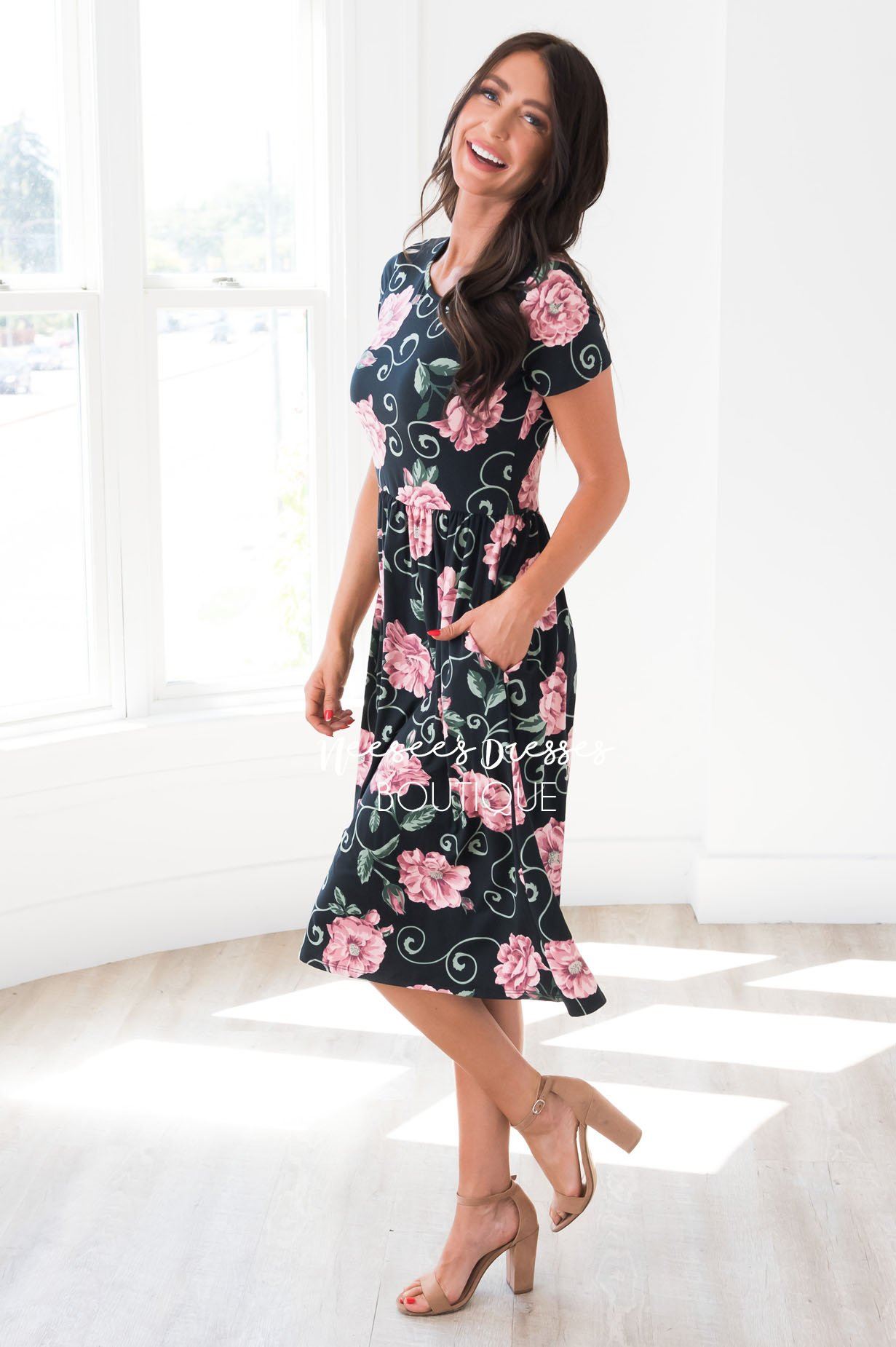 The Gwenivere Modest Dresses vendor-unknown 