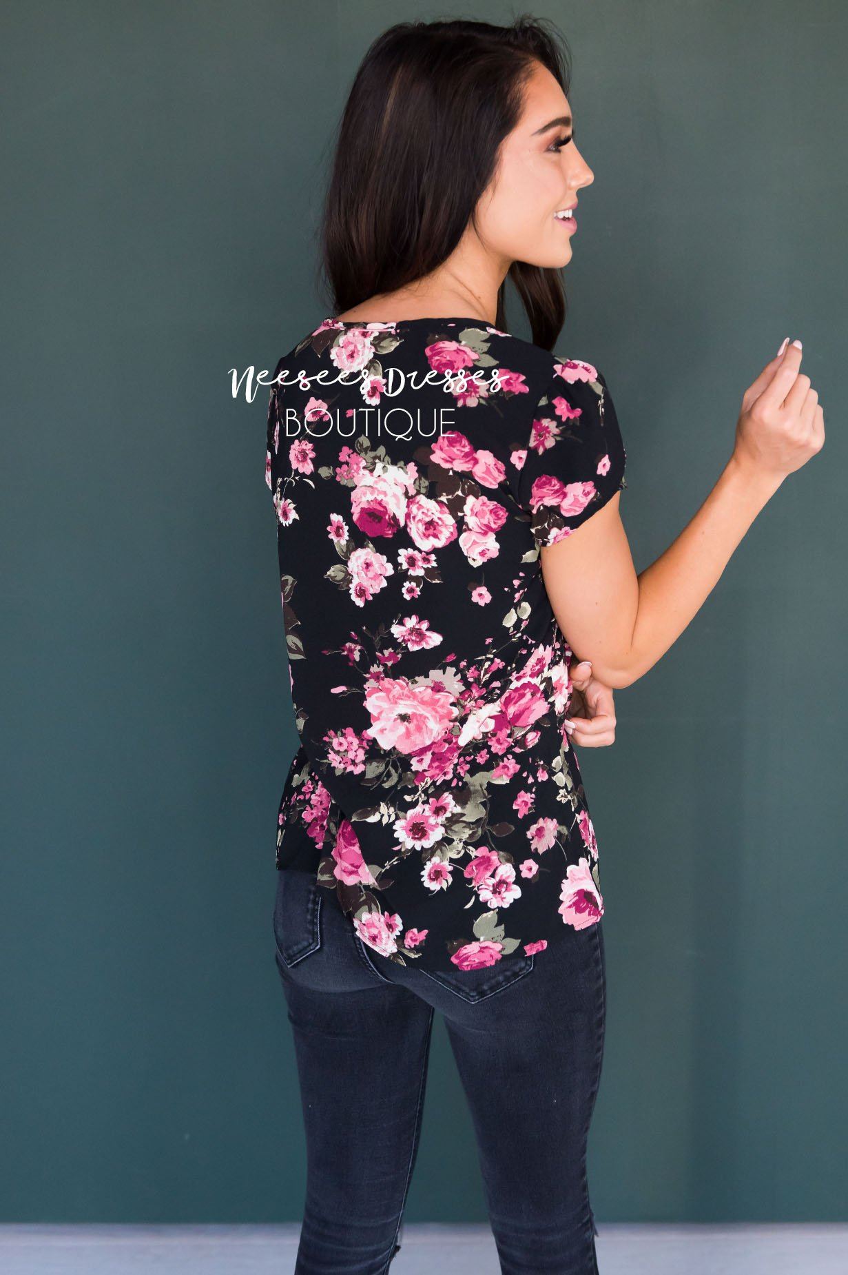 Black & Pink Tulip Sleeve Floral Top Tops vendor-unknown 