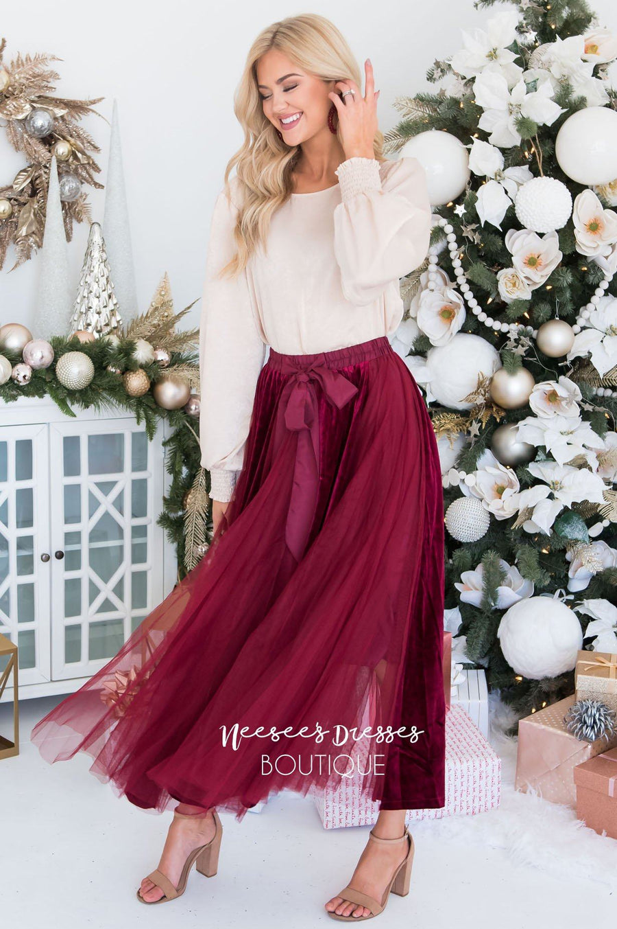 Lovely Velvet Tulle Maxi Skirt Modest Dresses vendor-unknown 