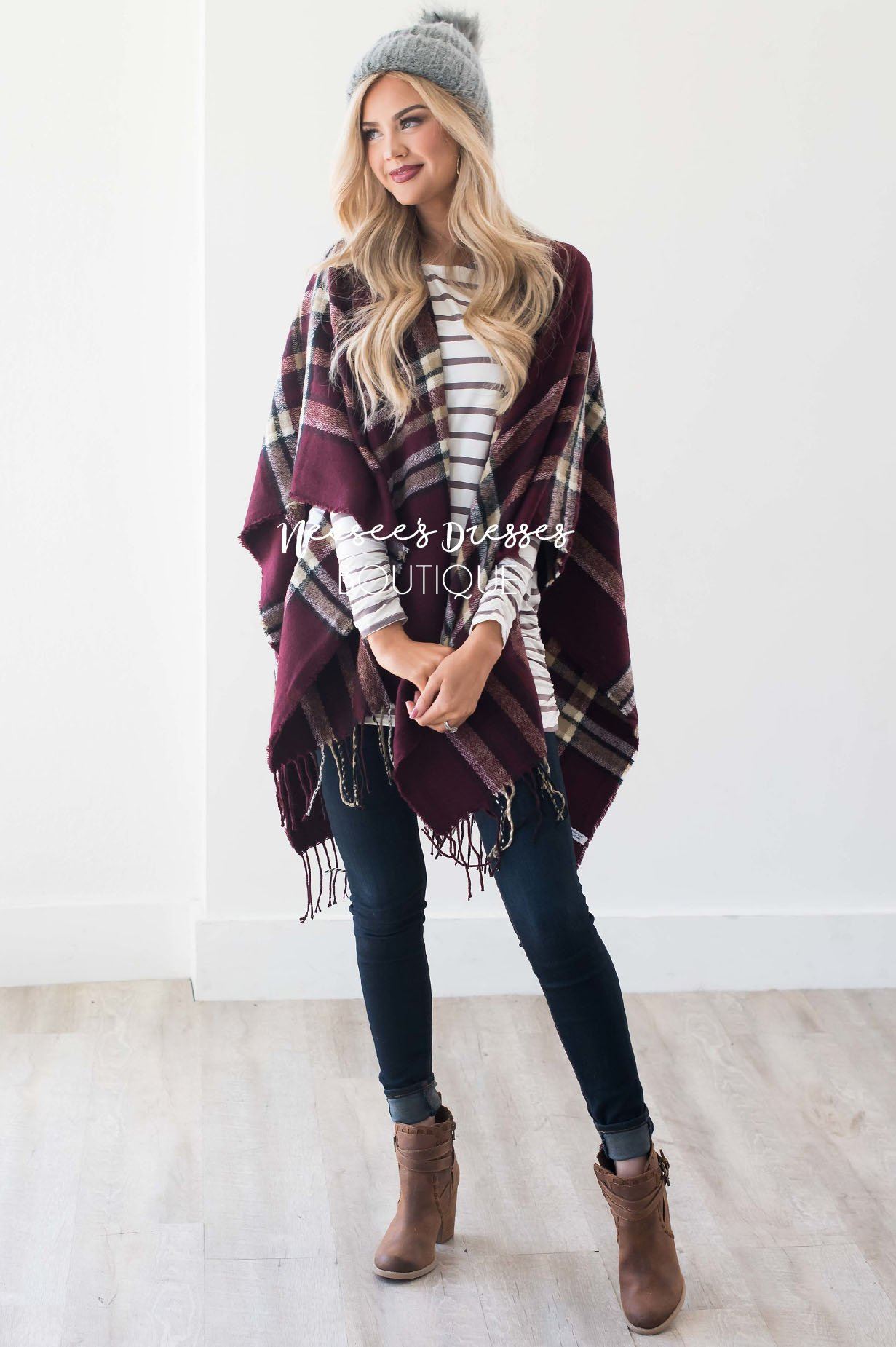 Sweet Home Pom Pom Beanie Accessories & Shoes Hana 