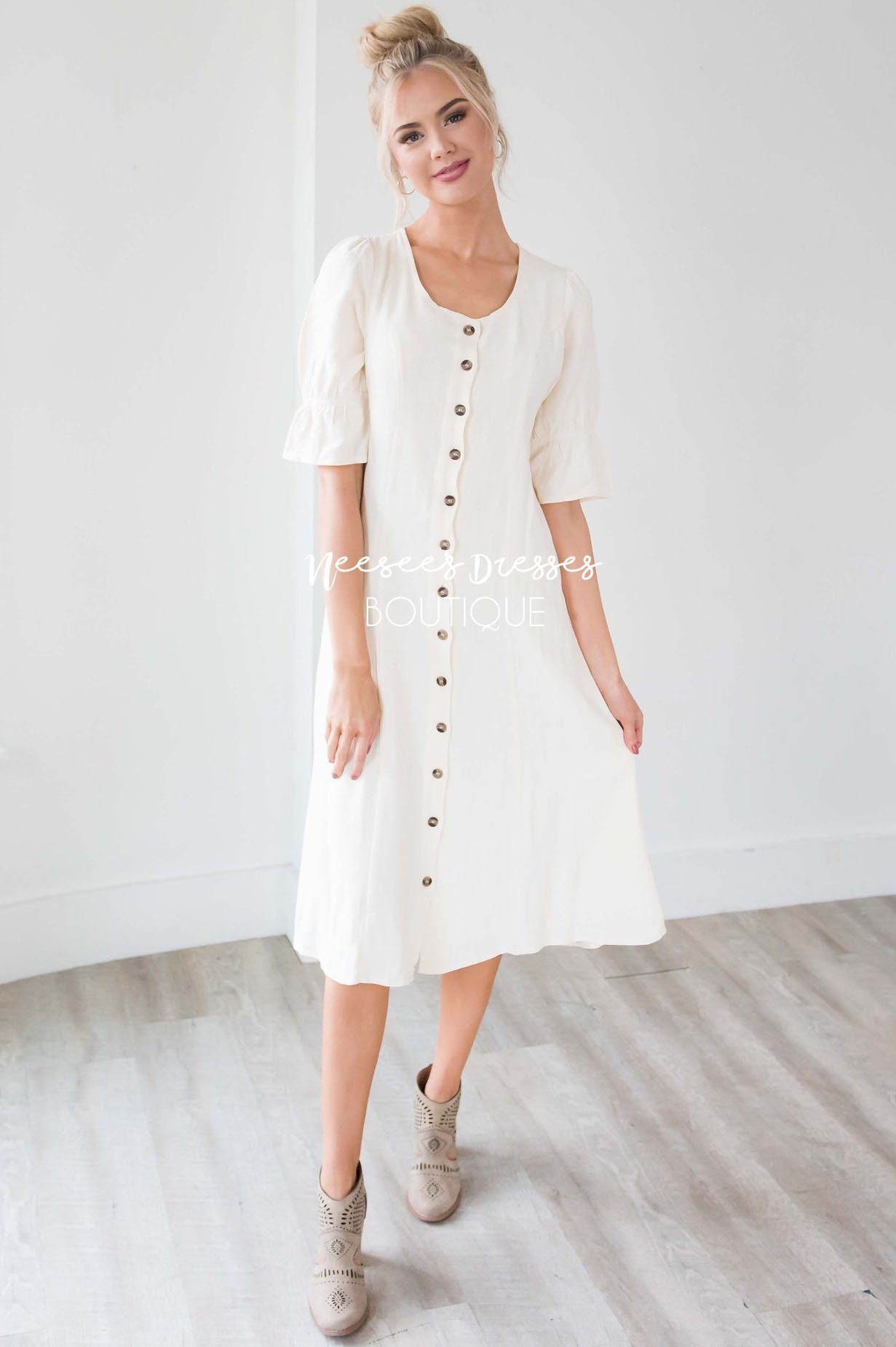 The Leslie Modest Dresses vendor-unknown 