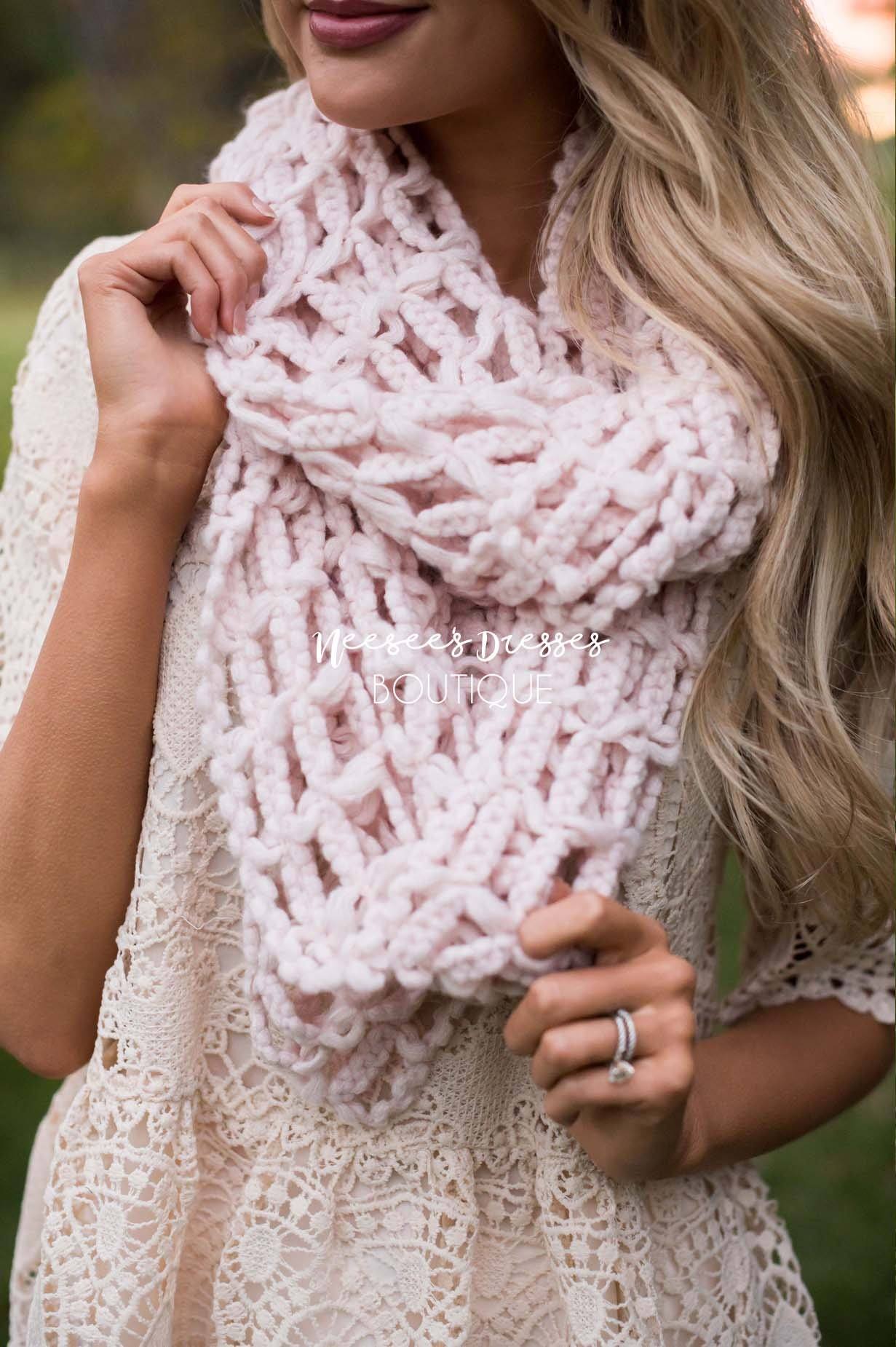 Cuddle Bug Lattice Infinity Scarf Accessories & Shoes Hana 