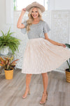 Stunning Cream Lace Skirt Skirts vendor-unknown