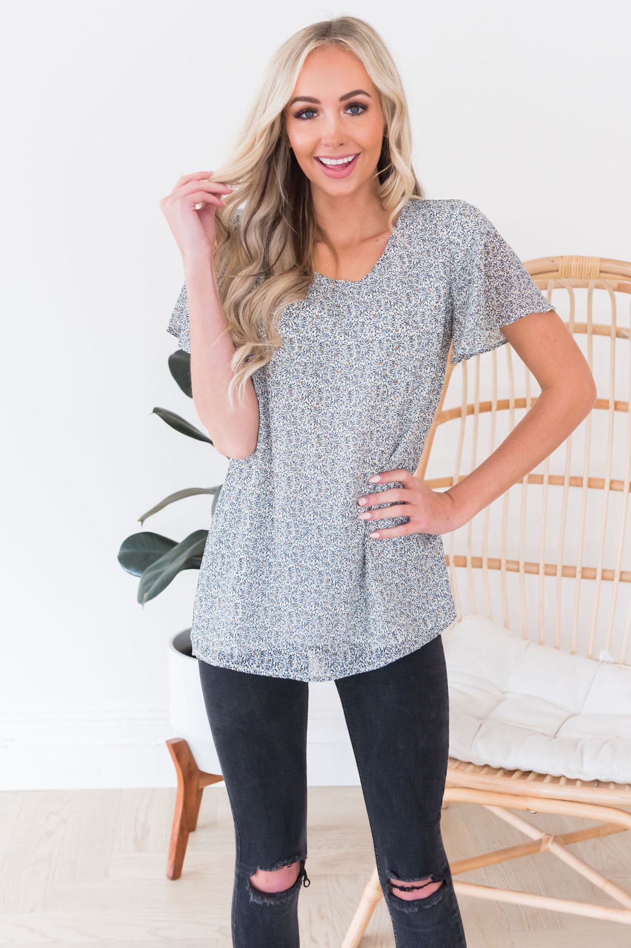 Ditzy Floral Modest Blouse Tops vendor-unknown 