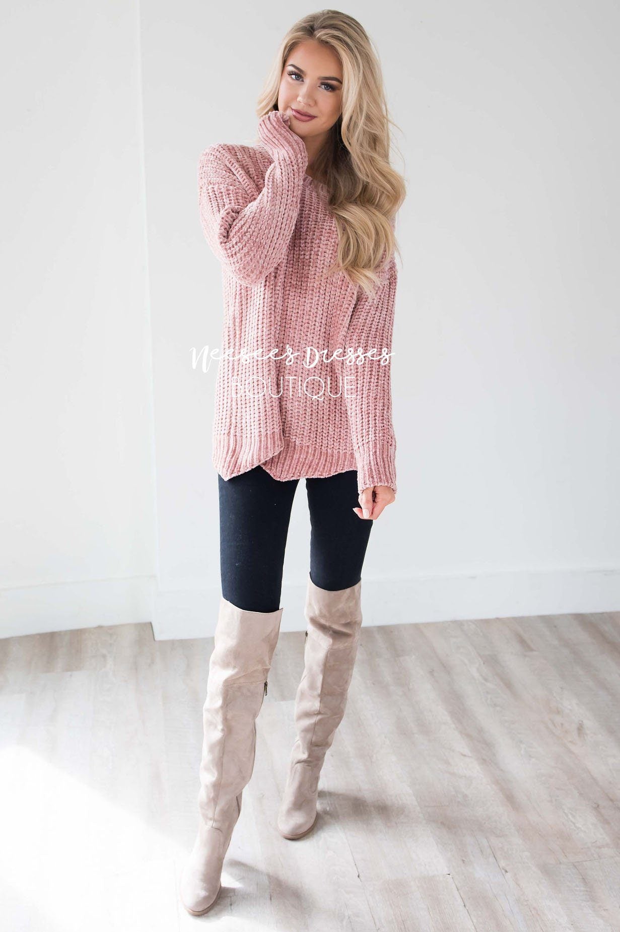 Starstruck By Love Scallop Hem Sweater Tops vendor-unknown 