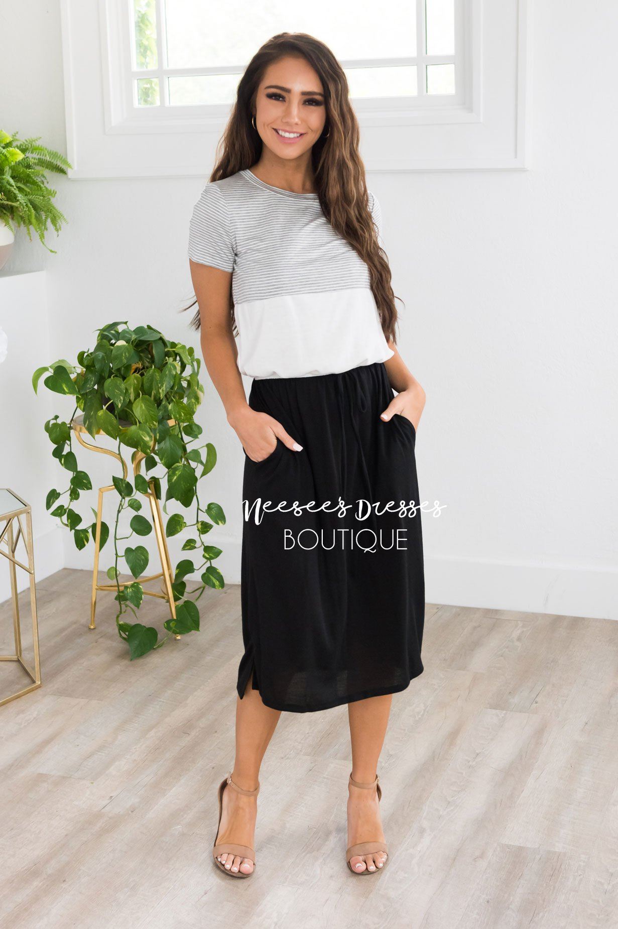 The Ebony Modest Dresses vendor-unknown 