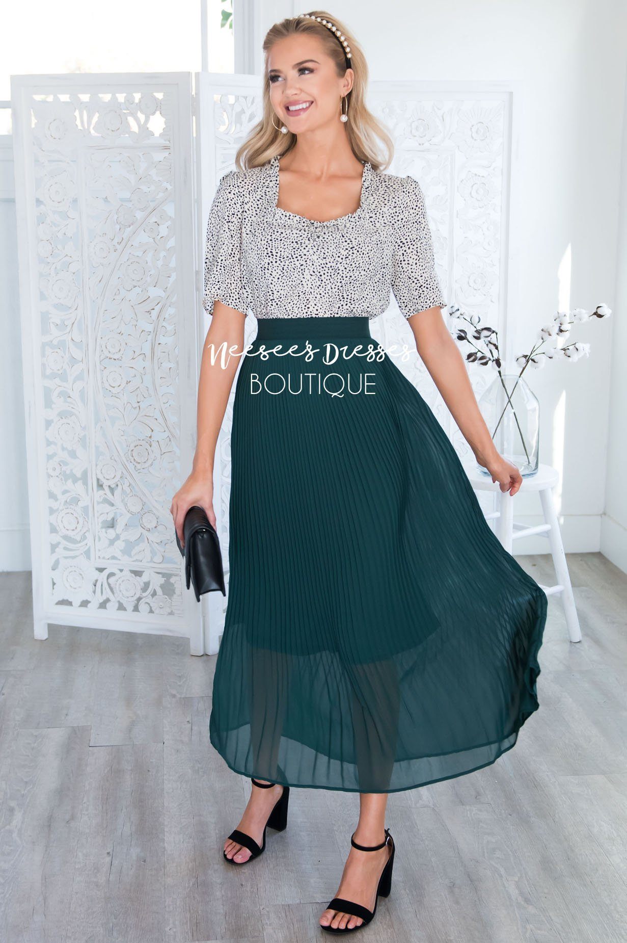 Elegance Pleat Maxi Skirt Modest Dresses vendor-unknown 
