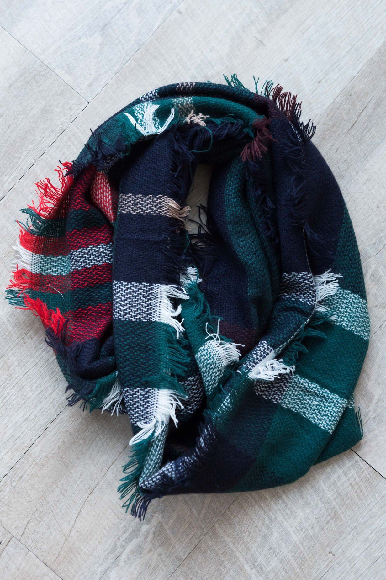Cozy Up With You Plaid Scarf Accessories & Shoes Leto Accessories 