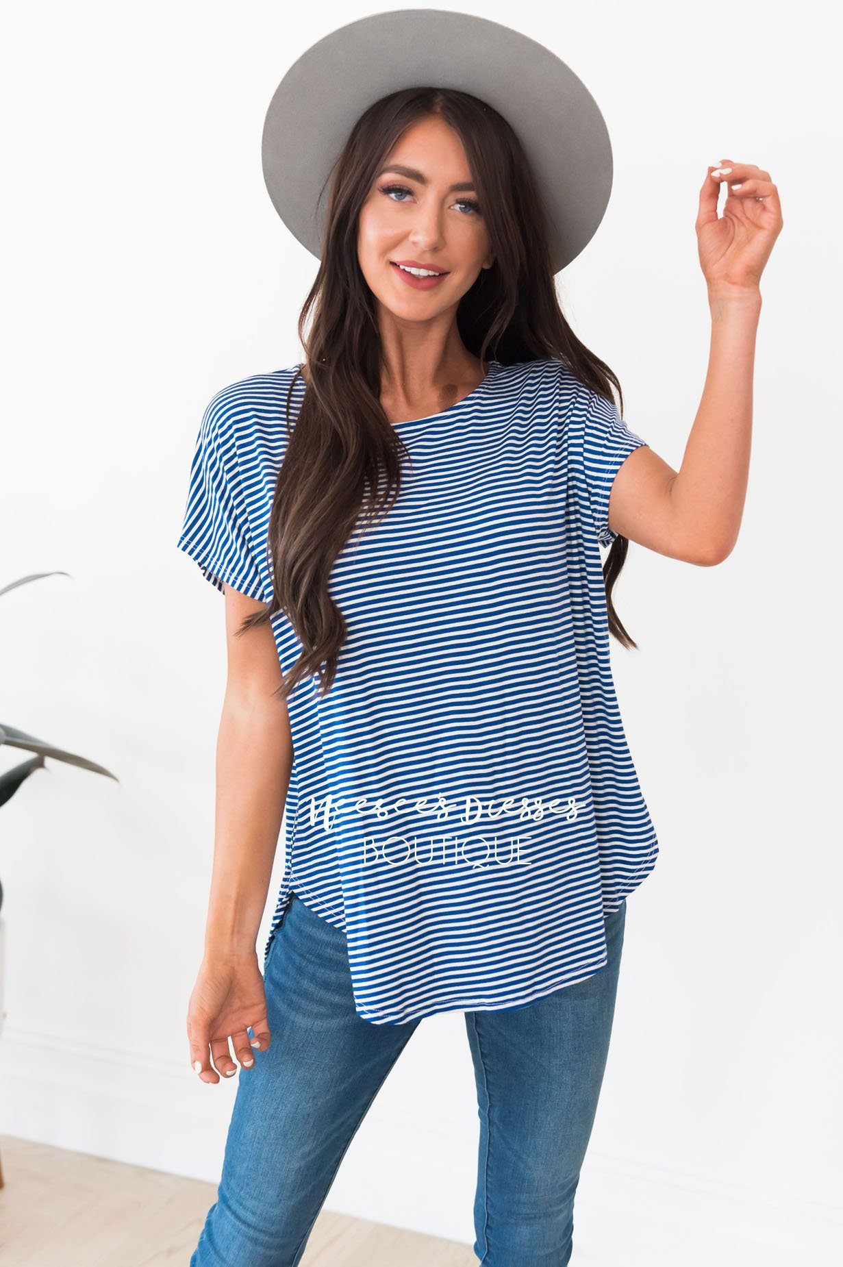 Round of Applause Modest Top Modest Dresses vendor-unknown 