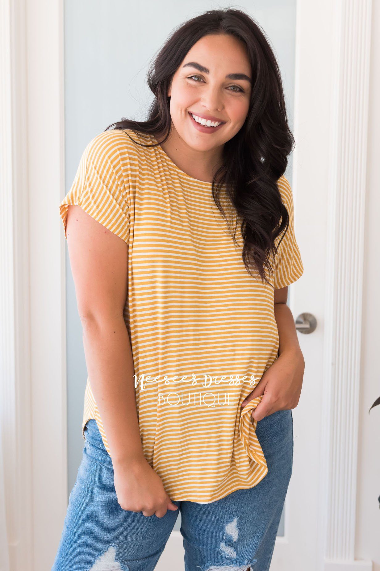 Round of Applause Modest Top Modest Dresses vendor-unknown 