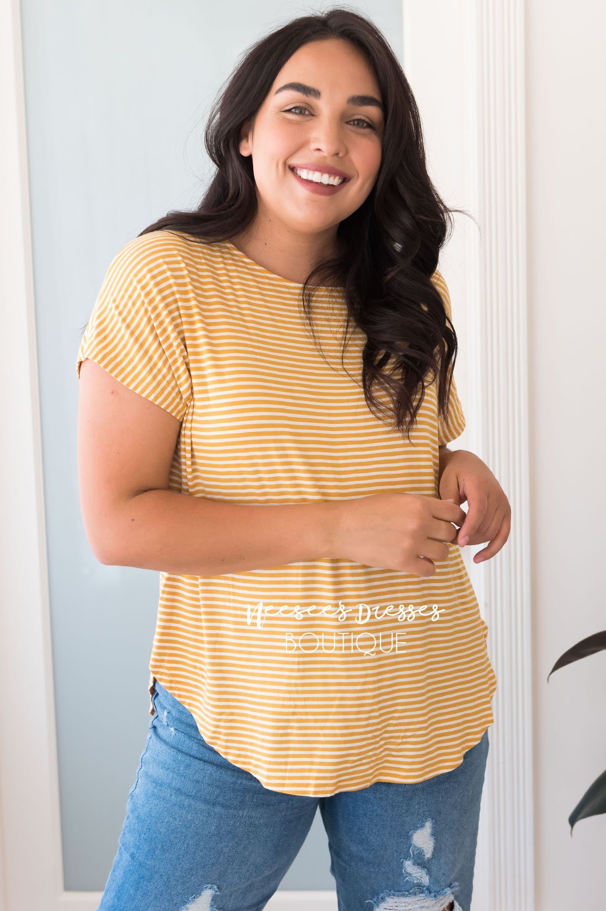 Round of Applause Modest Top Modest Dresses vendor-unknown 