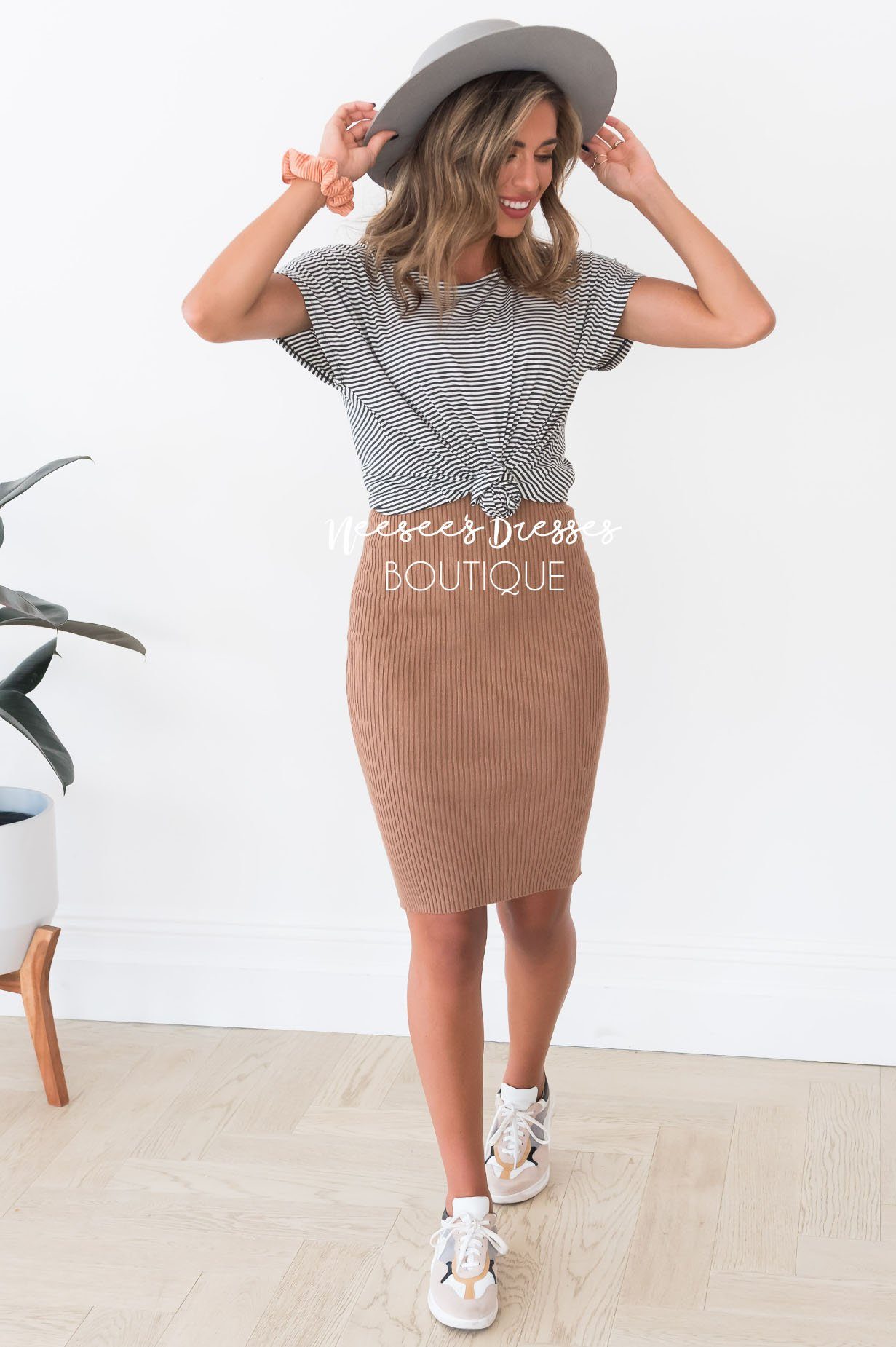 Round of Applause Modest Top Modest Dresses vendor-unknown 